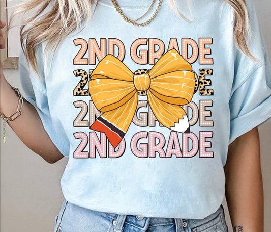 Teacher grade bow tshirt