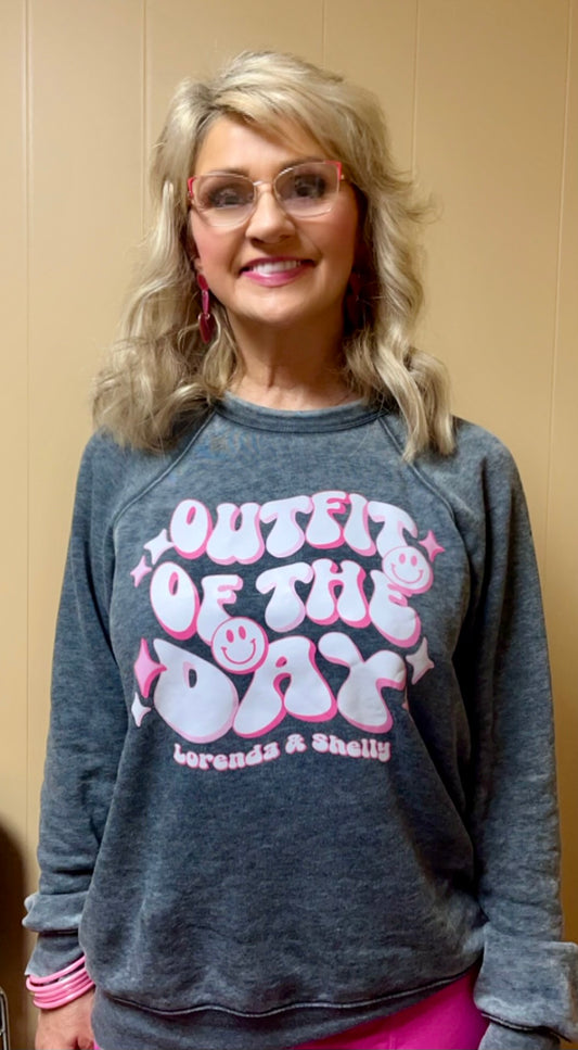 Outfit of the Day Mama and Shelly Bella Canvas Sweatshirt