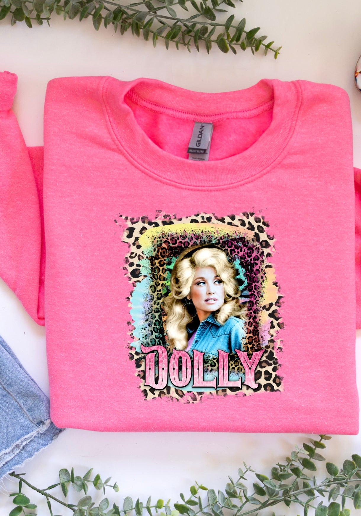 Dolly Leopard neon pink Gildan sweatshirt