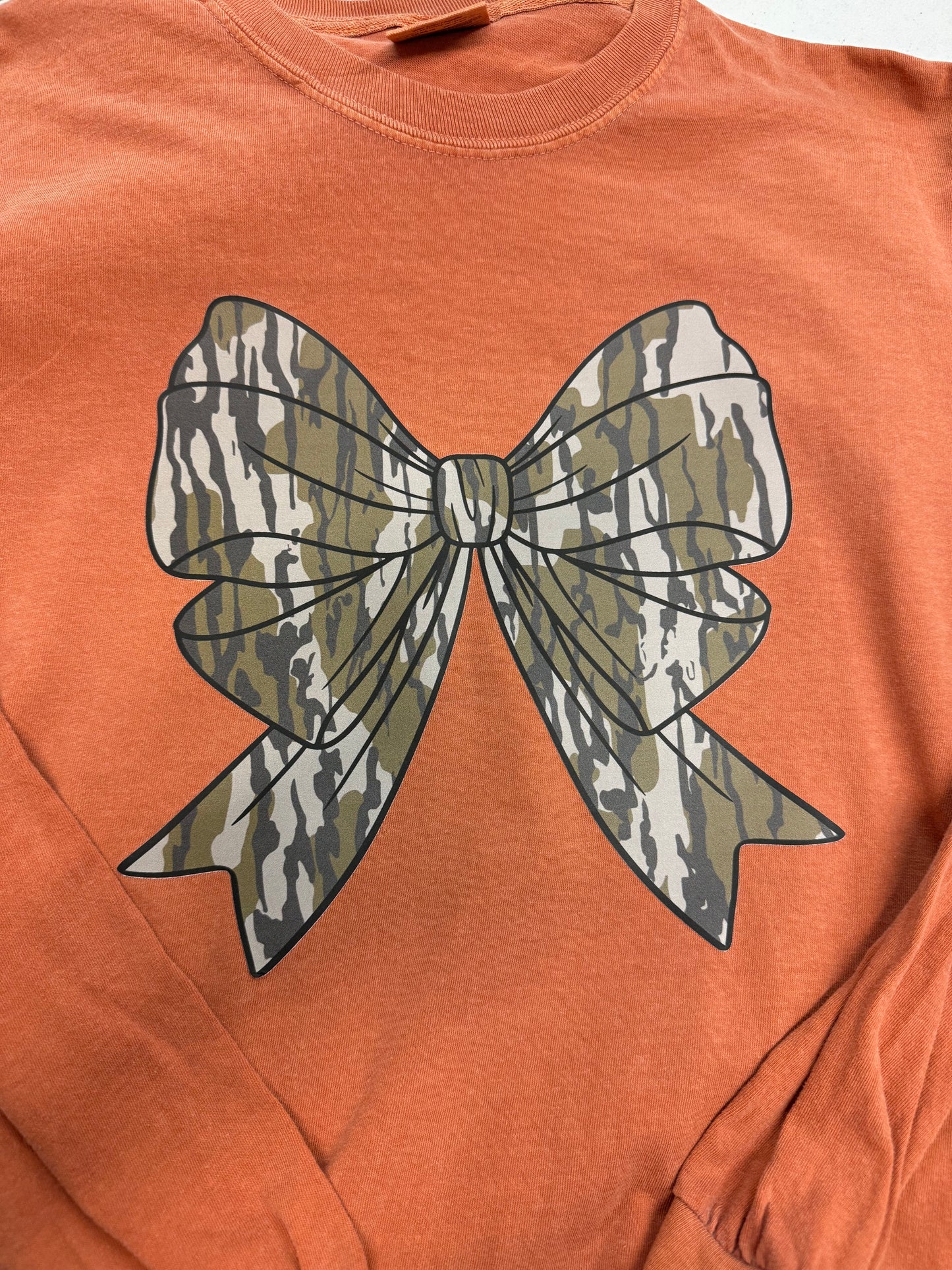 Camo bow tshirt